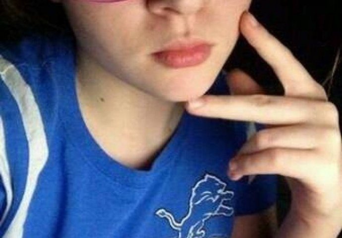 Blamovi koji se ne praštaju: Oni su zaboravili da postoji odraz u ogledalu, a sad im se internet smije!