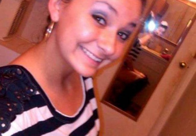 Blamovi koji se ne praštaju: Oni su zaboravili da postoji odraz u ogledalu, a sad im se internet smije!