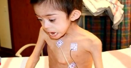Bili su užasnuti kada su pronašli 6-godišnjeg dječaka sa Downovim sindromom zaključanog u potkrovlju (VIDEO)