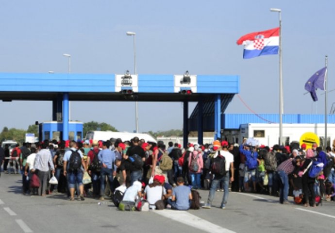 Policija spriječila migrante u pokušaju prelaska granice kod Šida