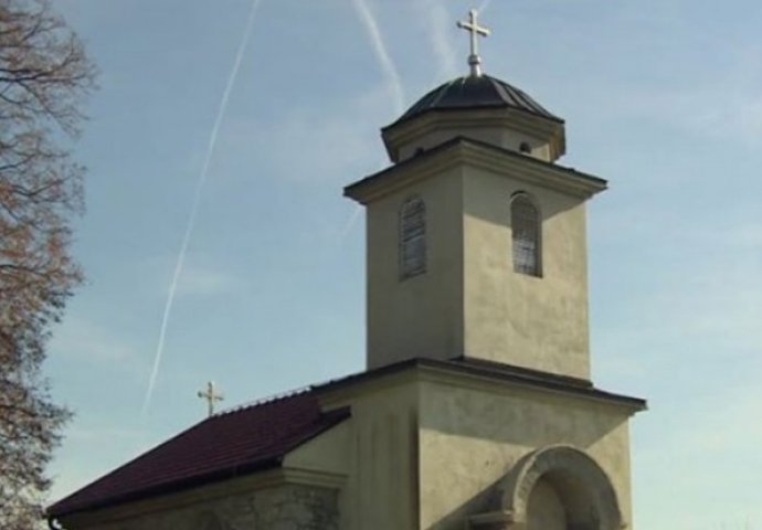 Bošnjačka porodica iz Cazina obnavlja pravoslavnu crkvu