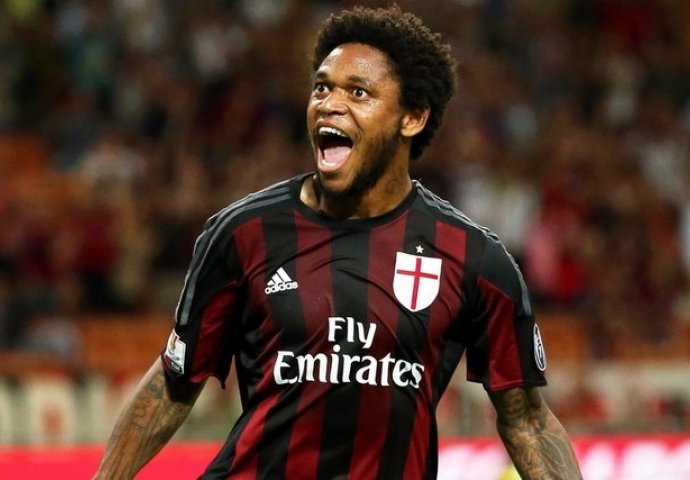 Luiz Adriano mijenja klub ali ne i državu  