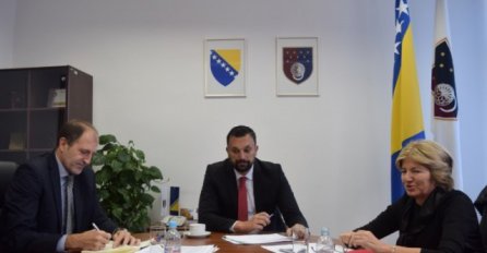 Konaković i Nenadić o ustavnopravnoj reformi i uređenju lokalne samouprave