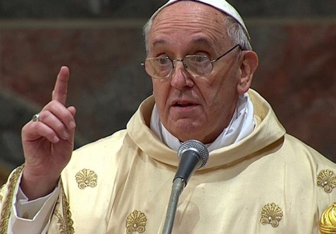 Papa: Svakog dana se molim za smisao za humor, a na ulizice sam alergičan
