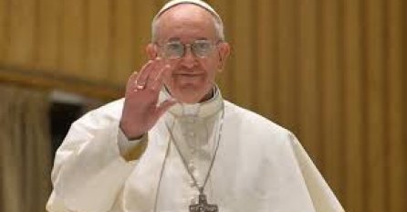 Papa odobrio sveštenicima da daju oprost za abortus