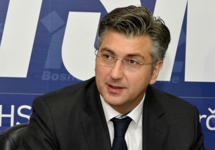 Plenković: Hrvatska želi pomoći u pridruživanju Ukrajine EU-u