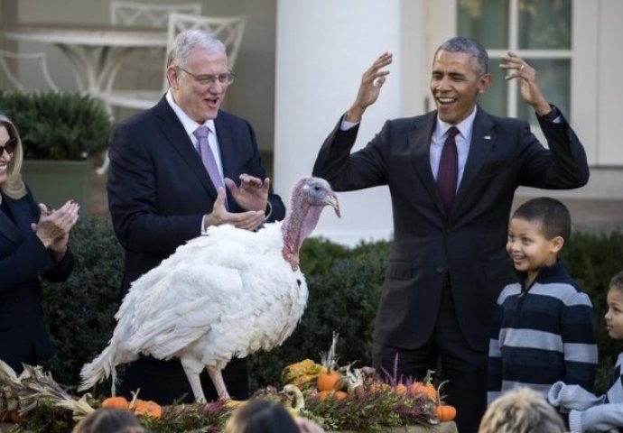 Porodica Obama proslavila posljednji Dan zahvalnosti u Bijeloj kući