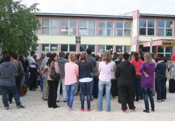 Bošnjačka djeca u Vrbanjcima nisu diskriminisana, roditelji plaćaju 8.000 KM sudskih troškova