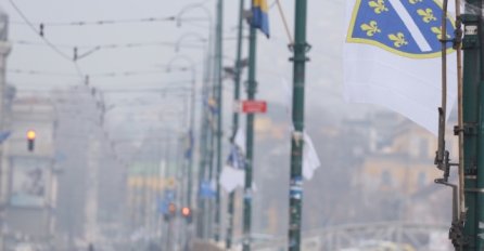 Na Dan državnosti BiH u Sarajevu osvanule i zastave s ljiljanima