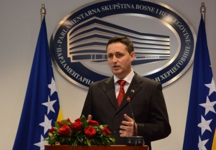 Bećirović uputio prijedlog za usvajanje državnog zakona o nagradi ZAVNOBiH-a