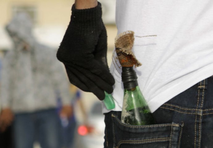 Bačen molotovljev koktel na izbjeglički centar u blizini Beča