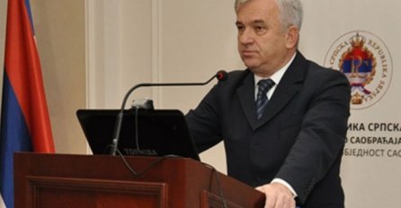 Krivična prijava protiv Nedeljka Čubrilovića zbog dodjele plaketa osuđenim ratnim zločincima