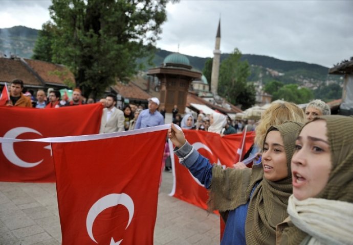 Bh. intelektualci upozoravaju: BiH se pretvara u Erdoganov pašaluk