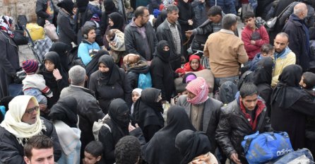 Više od 50.000 ljudi pobjeglo iz istočnog Aleppa