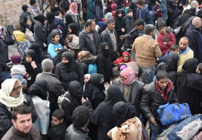 Više od 50.000 ljudi pobjeglo iz istočnog Aleppa