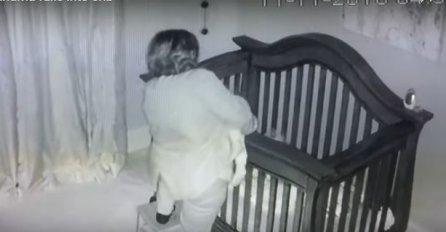 Internet senzacija: Baka je čuvala bebu, a onda je sigurnosna kamera snimila neviđenu scenu!