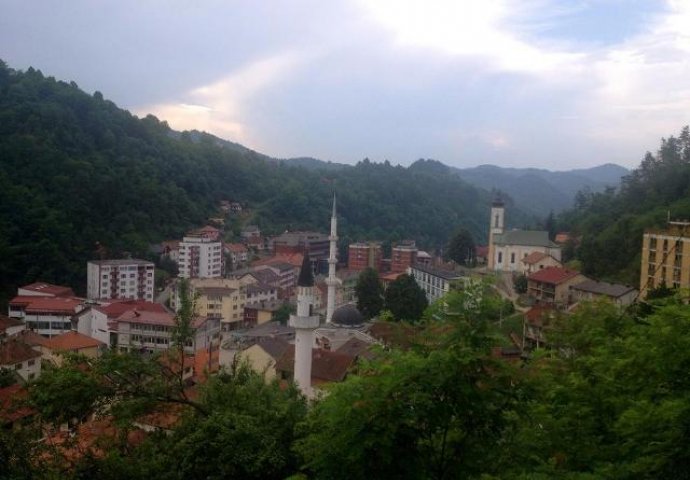 Odbornici SDA napustili sjednicu Skupštine Općine Srebrenica
