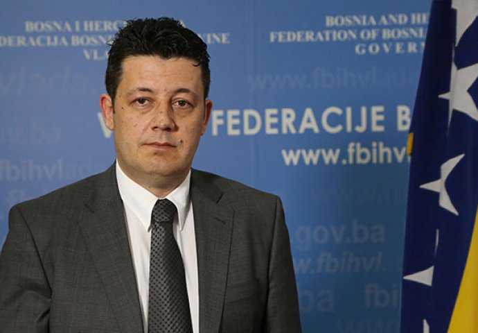 Aljoša Čampara: 'Mekić je suspendiran po nalogu ministra a ne Interpola!'