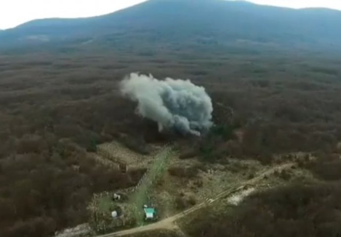 [VIDEO]U Bihaću uništena aviobomba 