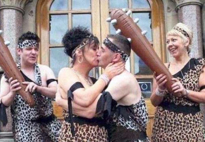 Ko kaže da vjenčanja moraju biti glamurozna i 'našminkana'? Pogledajte kako se to radi u Ruskim provincijama