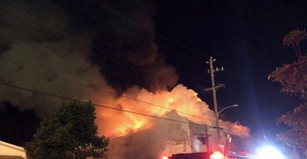 SAD: Strahuje se da bi broj žrtava u požaru mogao da bude 40 