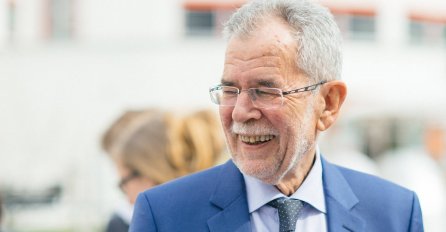 Preliminarni rezultati izbora u Austriji: Pobjednik Van der Bellen, desničar Hofer priznao poraz