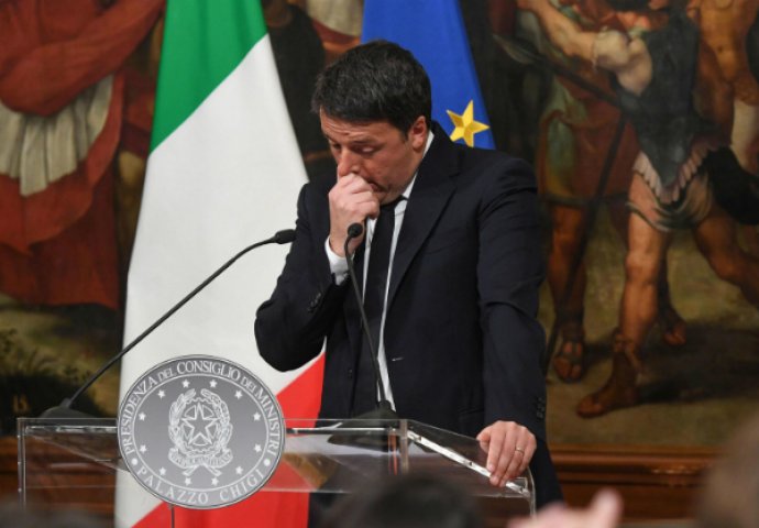 Italija: Premijer Renzi podnosi