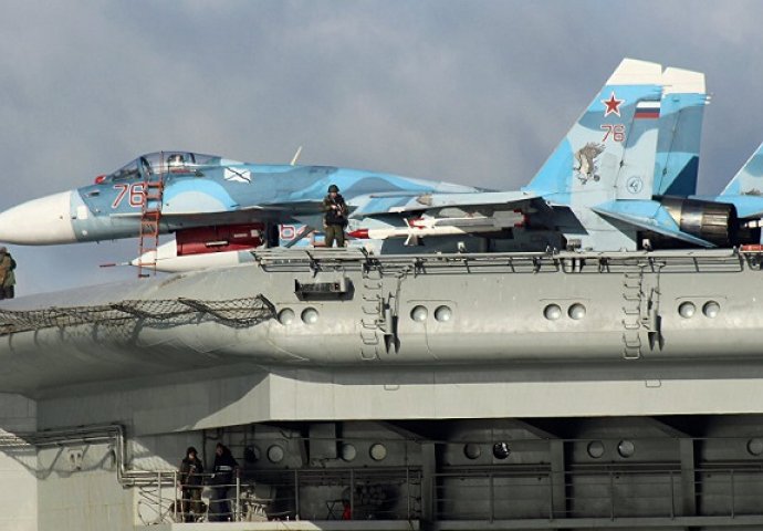 NESREĆA NA RUSKOM NOSAČU AVIONA: "Su-33" pao u more prilikom slijetanja