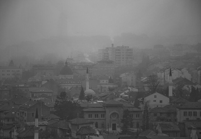 Prosvjed HDZ-a Sarajevo zbog ograničenja kretanja vozila na Božić