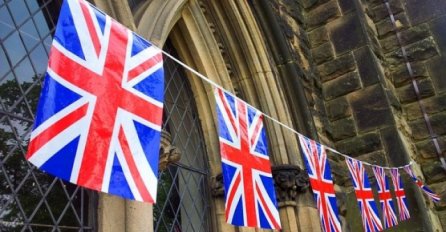 Britanski zastupnici podržali rokove za Brexit