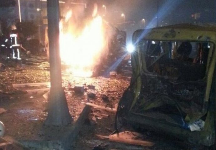 Teroristički napad u Istanbulu: Najmanje 13 osoba ubijeno, 20 ranjeno!
