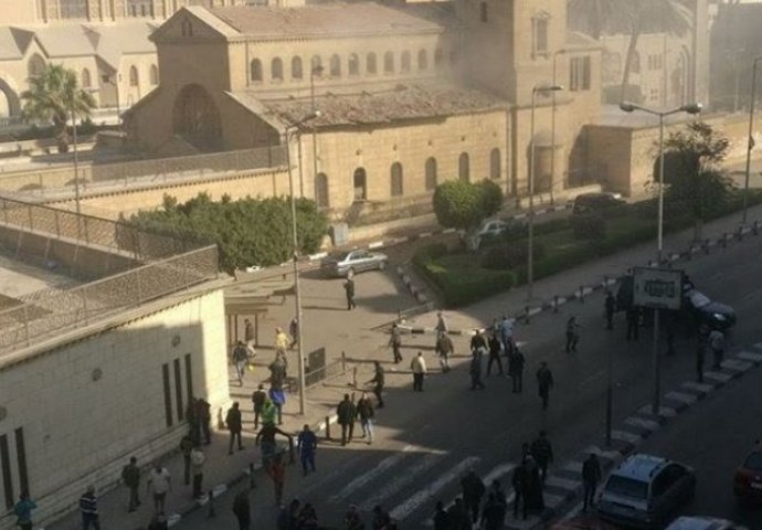 Napad na koptsku katedralu u Kairu: Najmanje 22 osobe poginule