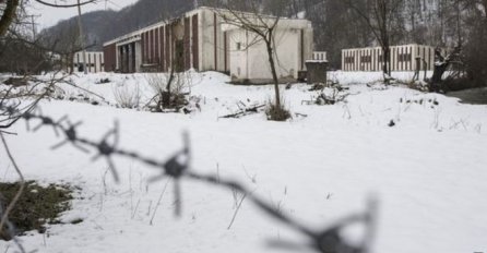 Beograd: Početak suđenja za zločine u Srebrenici