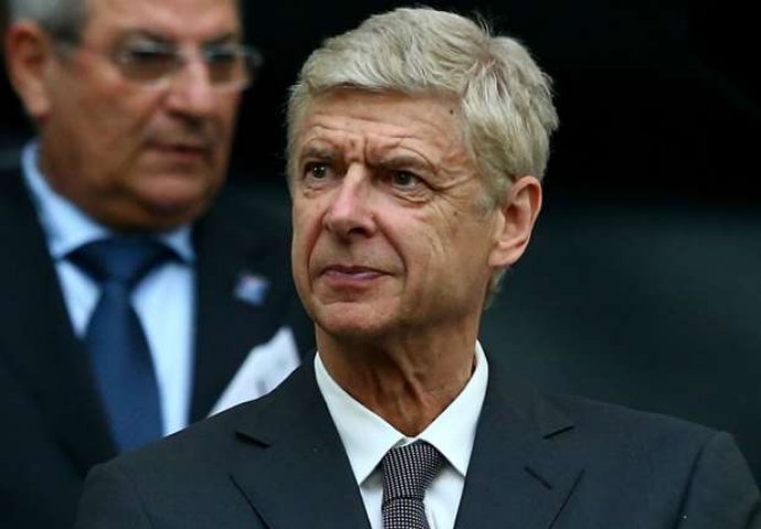 Lapsus godine: Wenger poželio sretan Božić svom igraču koji je musliman