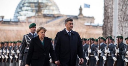 Plenković-Merkel: Međusobni odnosi izvrsni, jača potpora regiji prema EU