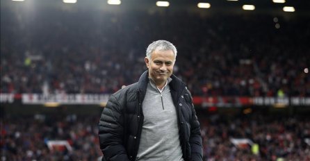 Bomba s 'Old Trafforda': Mourinho kreće po jednog od najboljih napadača Evrope