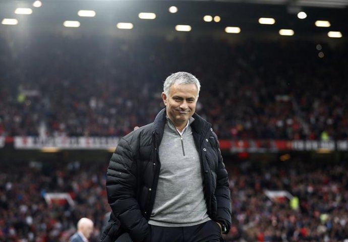 Bomba s 'Old Trafforda': Mourinho kreće po jednog od najboljih napadača Evrope