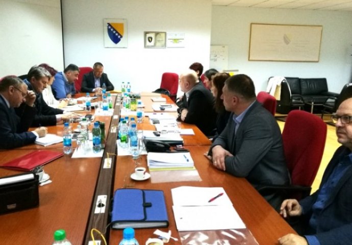 Članovi Komisije za spoljnu trgovinu i carine posjetili UIO u Banja Luci