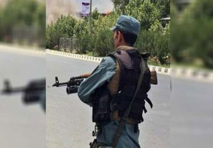 Afganistan: Pucnjava na aerodromu, ubijen vozač i pet službenica 