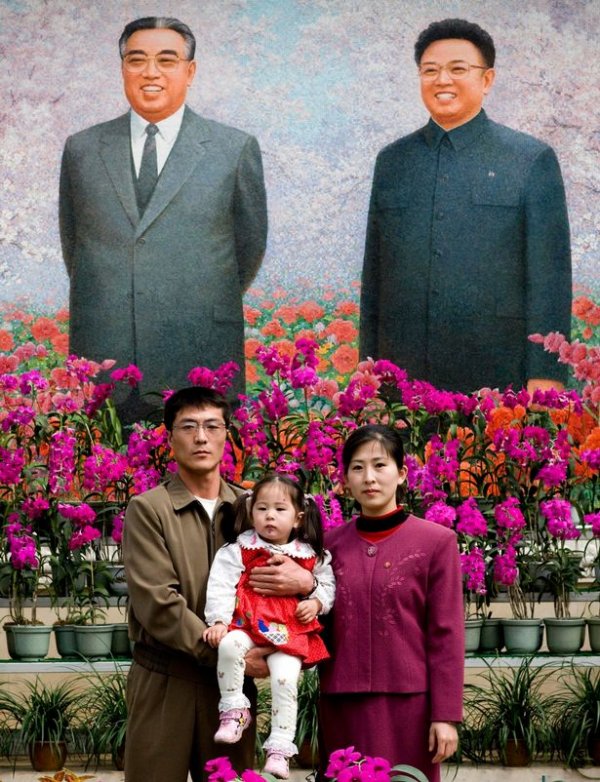 pay-miss-kim-lives-in-pyongyang-1