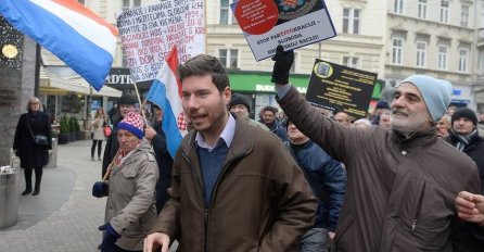 Antifašisti upozoravaju: Ivan Pernar je bio na ustaškom derneku u Zagrebu