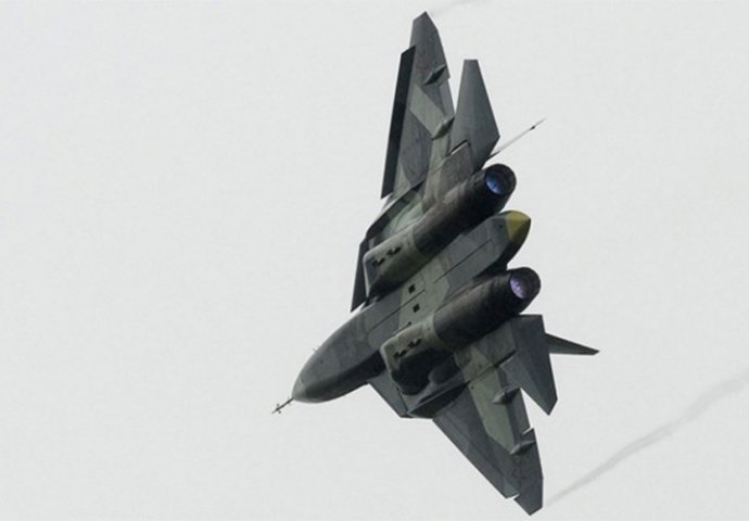 Pogledajte kako izgleda najnoviji ruski borbeni avion [FOTO+VIDEO]