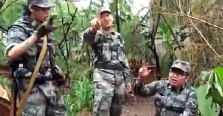 Zahvaljuju se Arkanu: Kineski vojnici pjevaju srpsku pjesmu i pokazuju tri prsta (VIDEO)