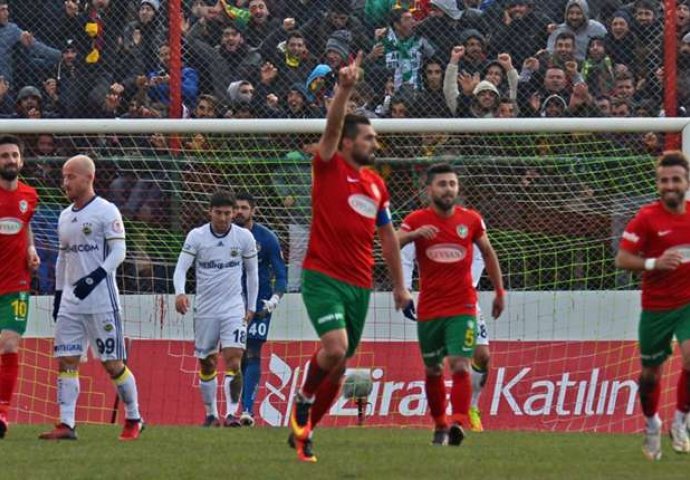 Turski nogometaš poginuo pet dana nakon što je zabio gol Fenerbahceu