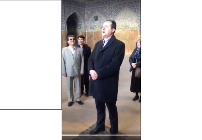 Predsjedavajući Doma naroda PSBiH Safet SOFTIĆ učio ezan u Iranu [VIDEO]