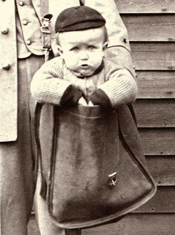 izbegavale-su-ljubljenje-grljenje-i-igranje-sa-bebom-3