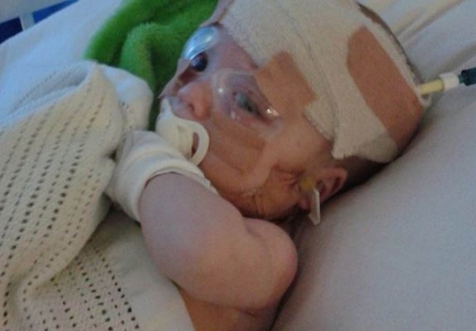 Doktori mu dali 5 dana, a on već slavi prvi rođendan: Mališan koji je pokazao svijetu koliko je jak!