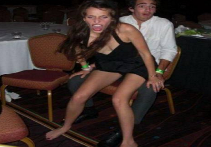 Malo su više popile pa su postale potpuno razuzdane: Ove fotografije sigurno ne bi trijezne objavile javno (FOTO)