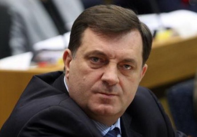 Milorad Dodik danas u Brčkom obilježio Dan Republike Srpske