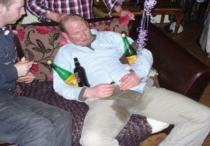 Neki od nas su Novu godinu doživjeli baš tragi-komično (FOTO)